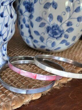 VTG 1980 Mother of Pearl Bangles Preppy Couture